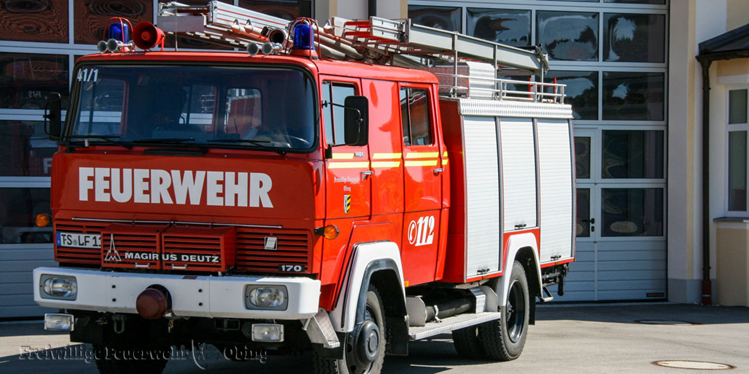 Löschgruppenfahrzeug der Freiwilligen Feuerwehr Obing von 1982; 32 Jahre im Dienst.